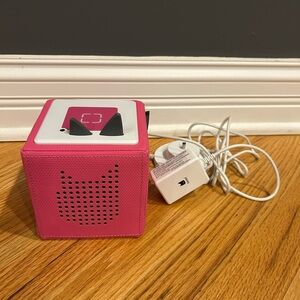 Like New Pink Toniebox Audio Player with Charger